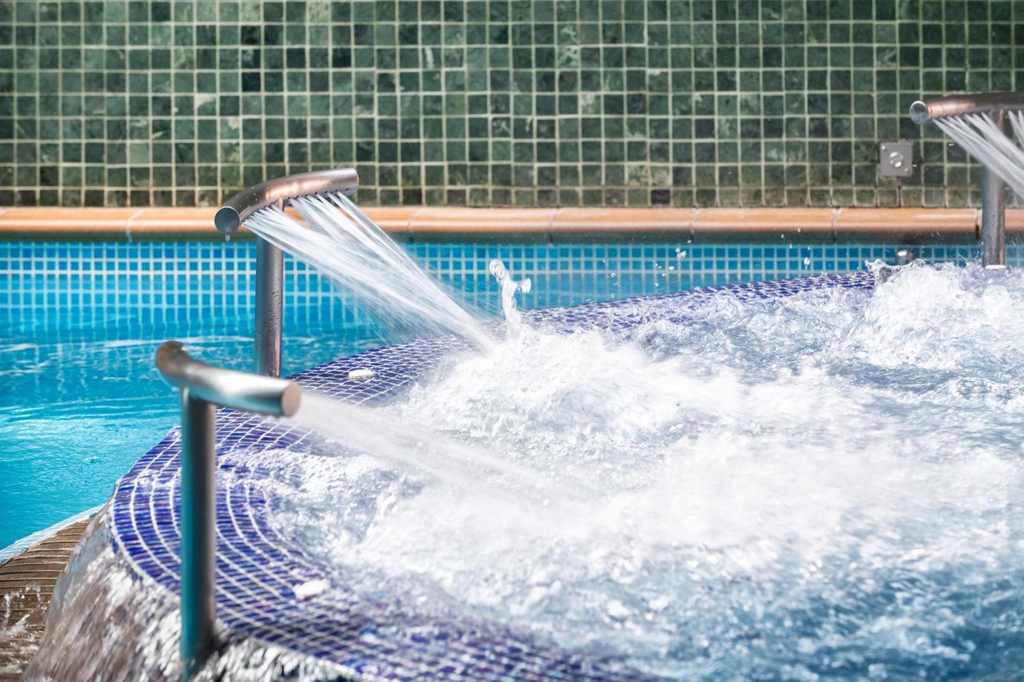 Deluxe Sea View Room,1549548886:JPEG